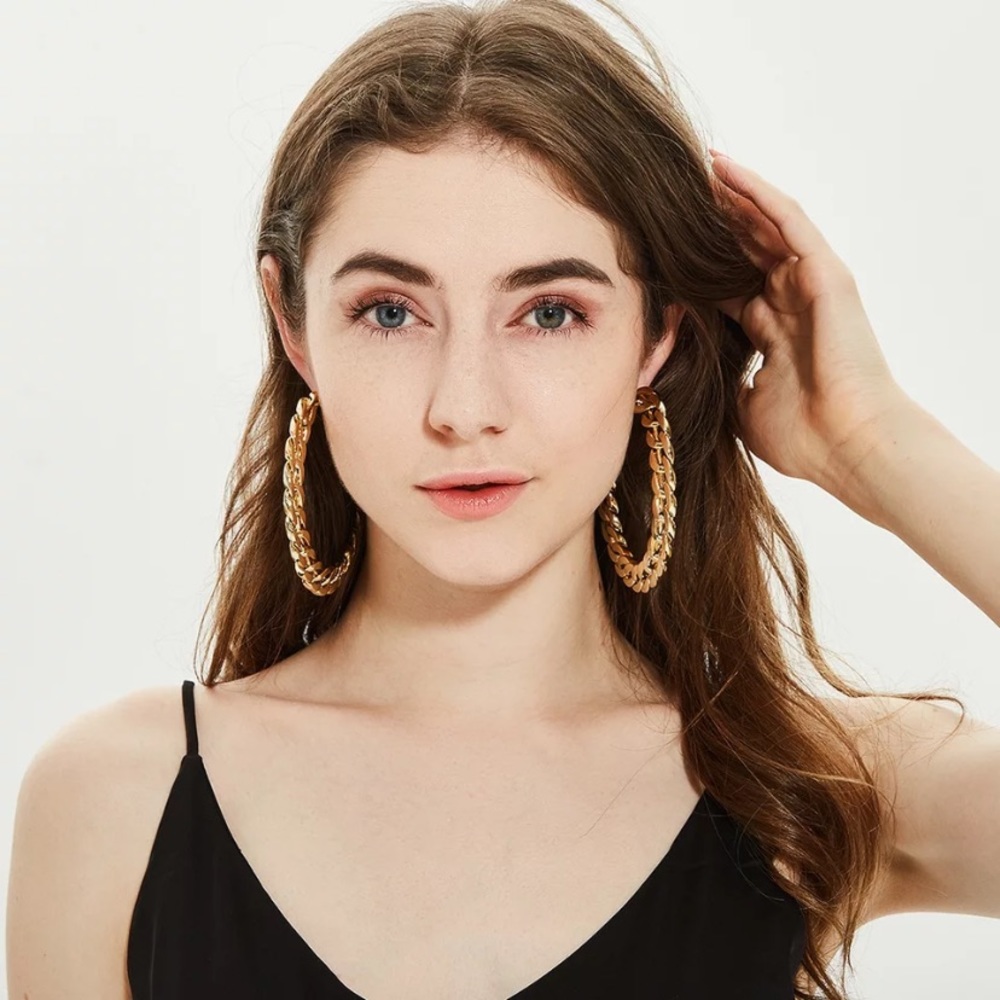 NEW 18k gold plated Hoop Earrings Twisted - Picture 4 of 5